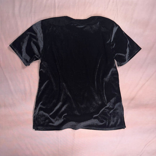 VINTAGE 90s BLACK VELVET DAISY EMBOSSED TEE