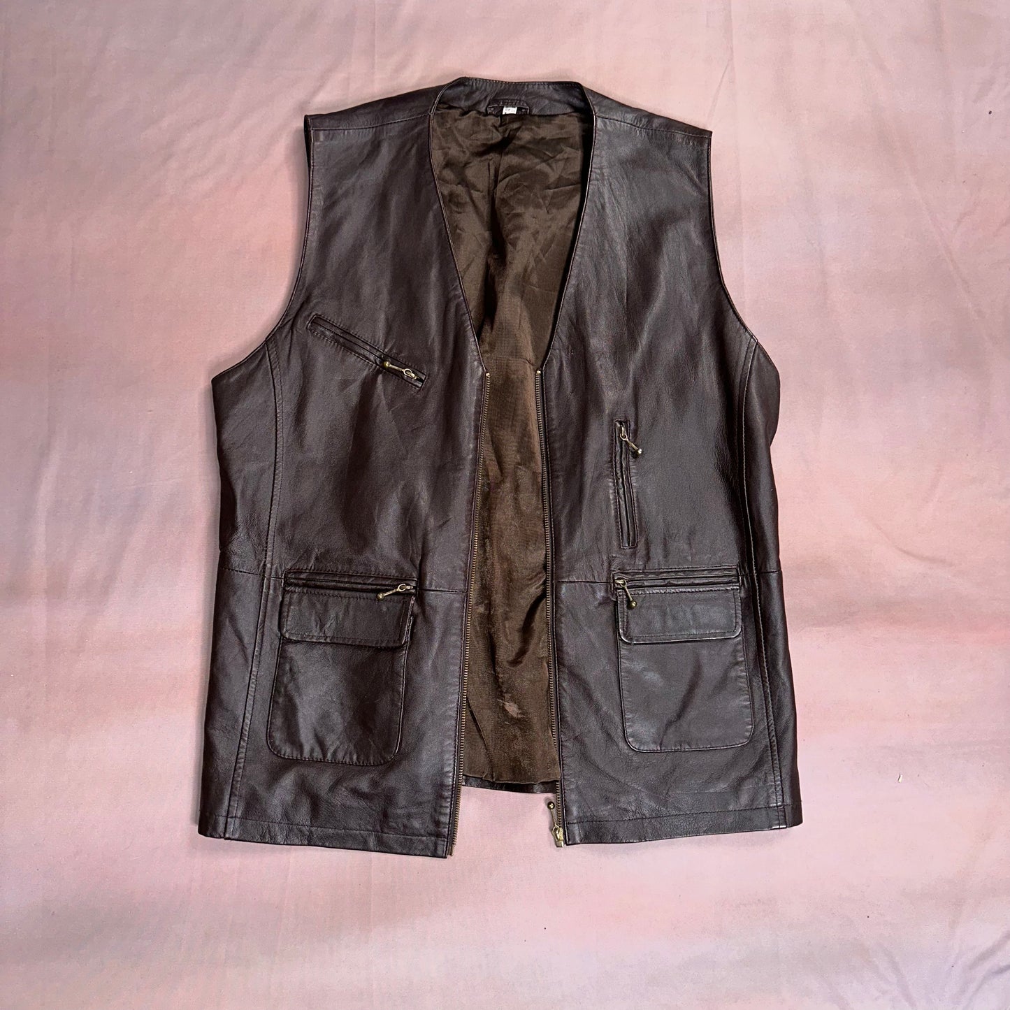 VINTAGE 90s CHOCOLATE BROWN LEATHER UTILITY VEST